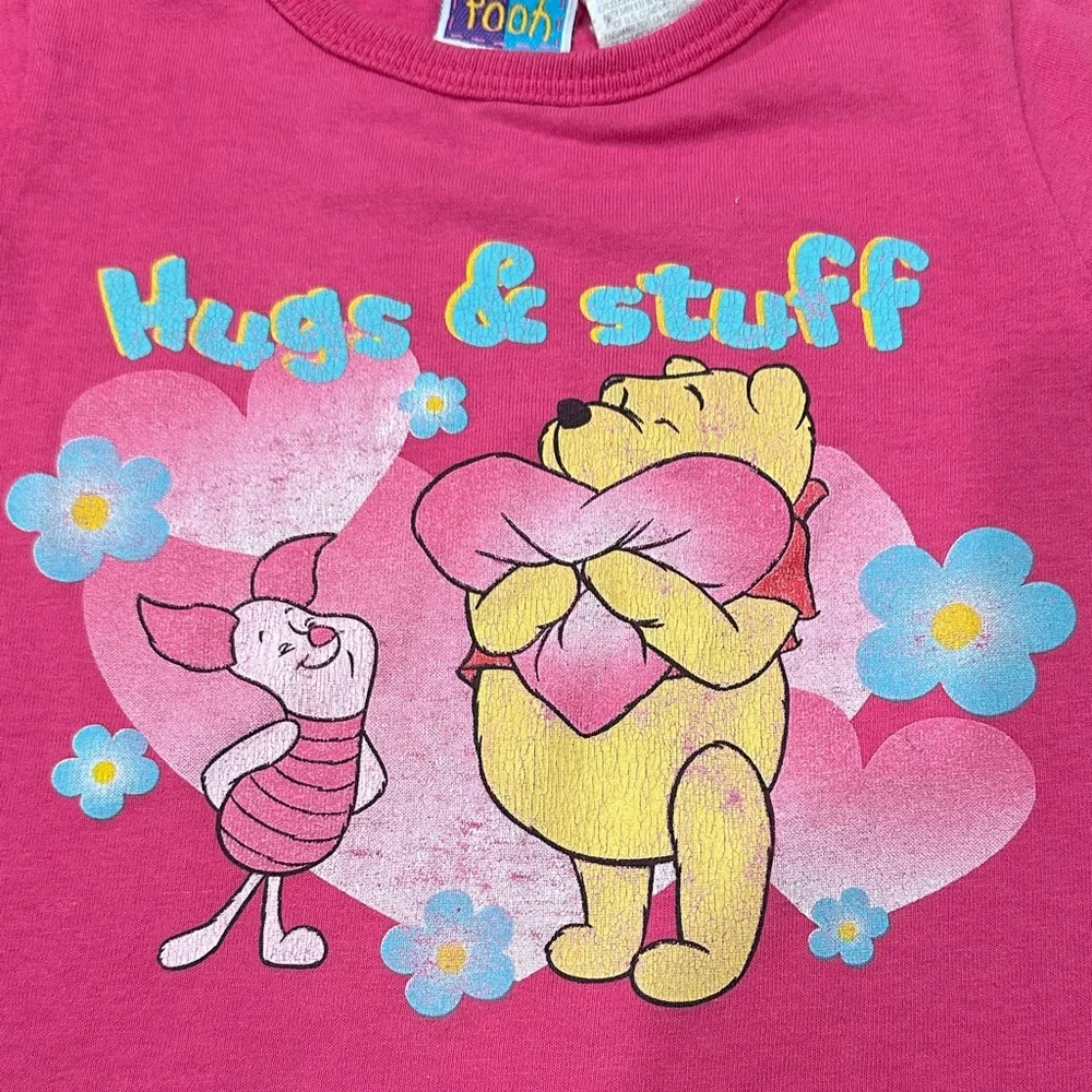 Disney vintage pink Winnie the Pooh and Piglet  'Hugs & Stuff' Tee - Picture 3 of 5
